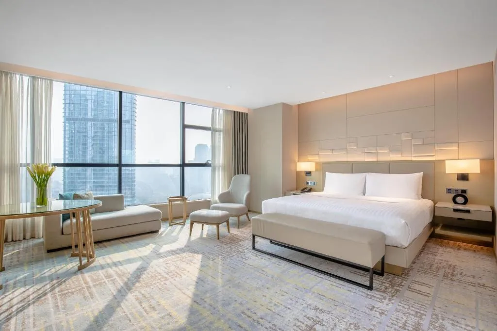 Image 1 of Chengdu Marriott Hotel Financial Centre