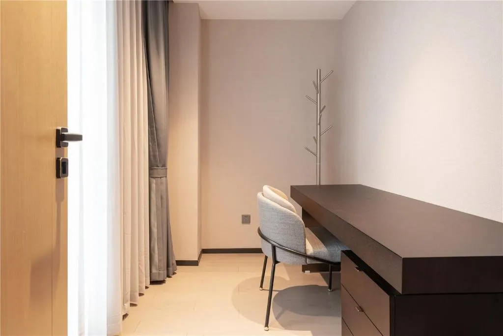 Image 3 of Cresasia Residence