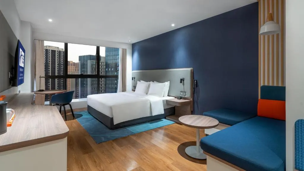 Image 1 of Holiday Inn Express Chengdu High-Tech Zone