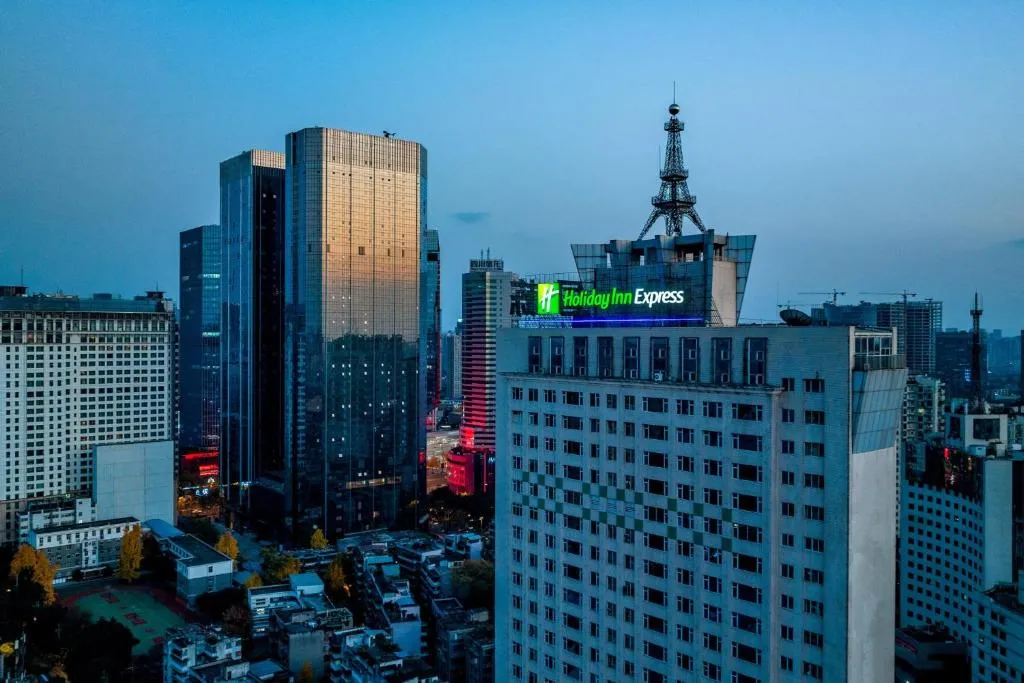 Image of Holiday Inn Express Chengdu Tianfu Square, an IHG Hotel – Chunxi Road and Taikoo Li
