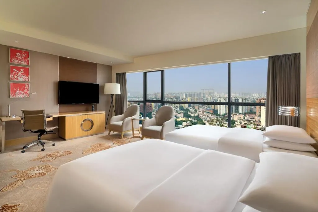 Image 2 of Renaissance Chengdu Hotel