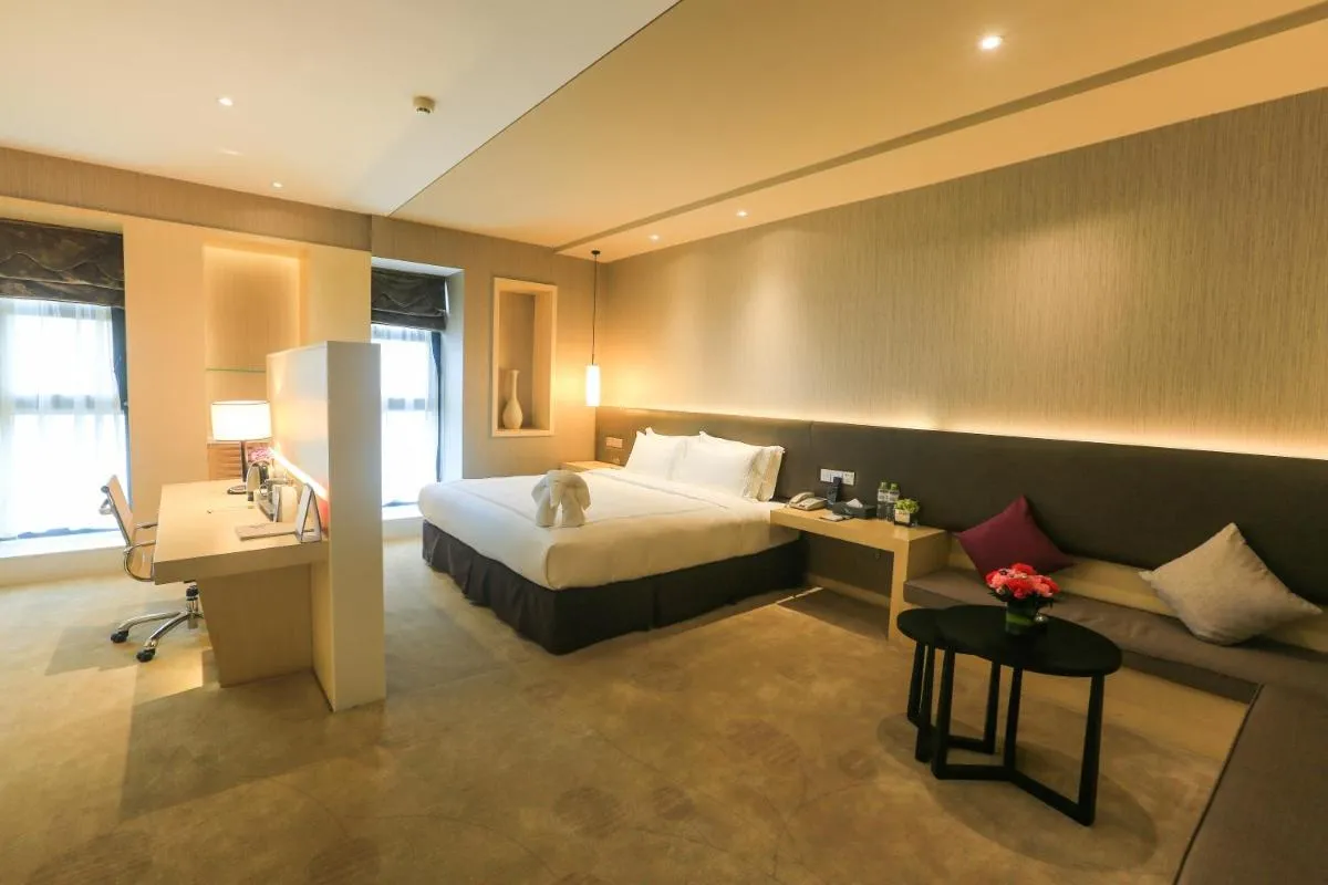 Image 1 of Skytel Hotel Chengdu-City Center