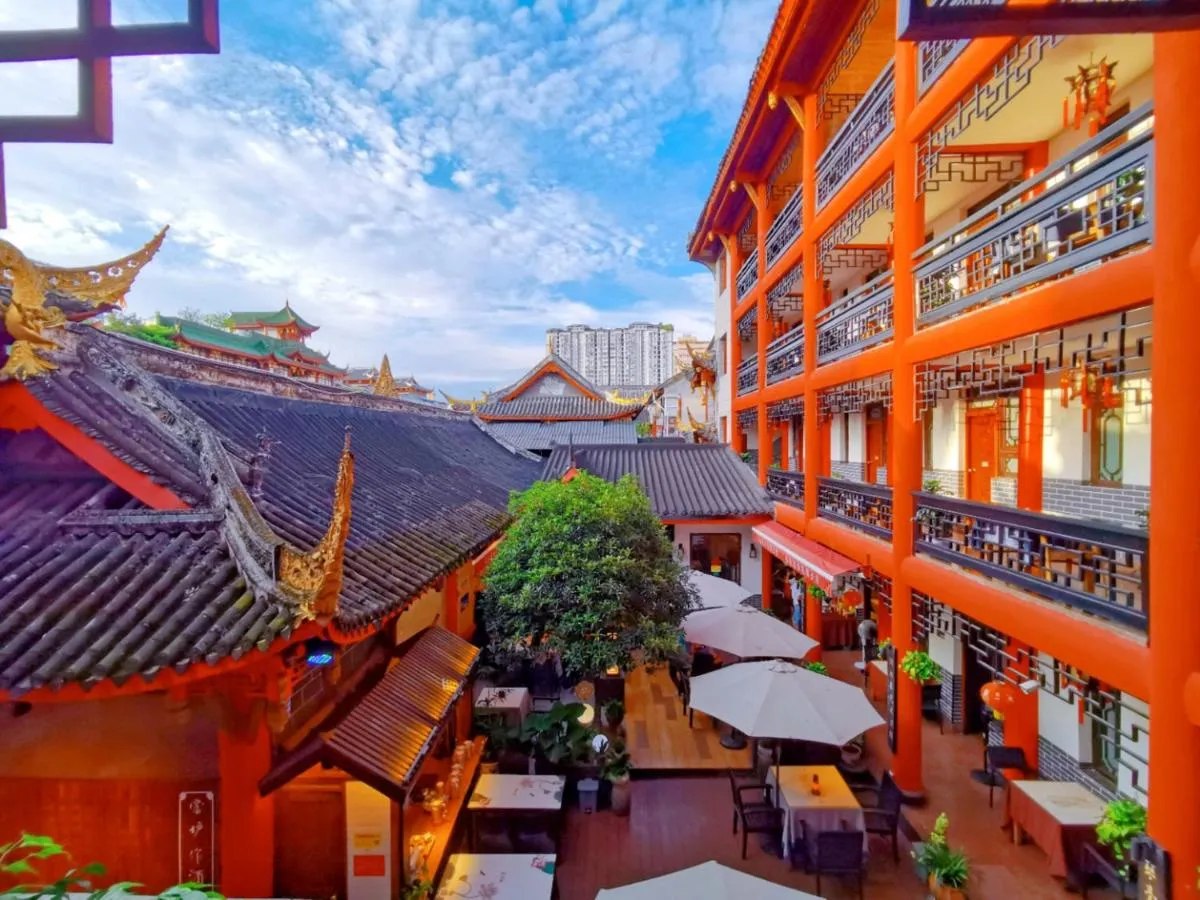 Image 1 of Wenjun Courtyard Hotel Chengdu-Chunxi Road Branch